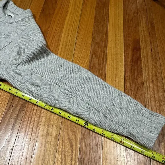 Taylor Stitch The Topside Sweater in Natural Cable Knit 36 XS Merino Wool Blend